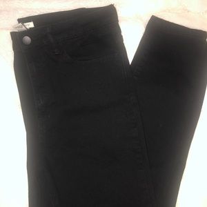FOREVER 21 BLACK JEANS